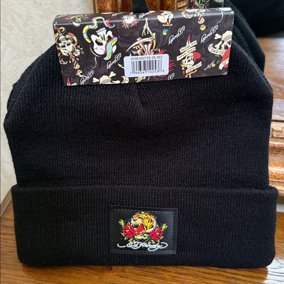 Ed Hardy Black Beanie (2 Pack) Rhinestone Skull/Heart Motif/other Ed Hardy Lion main image 9